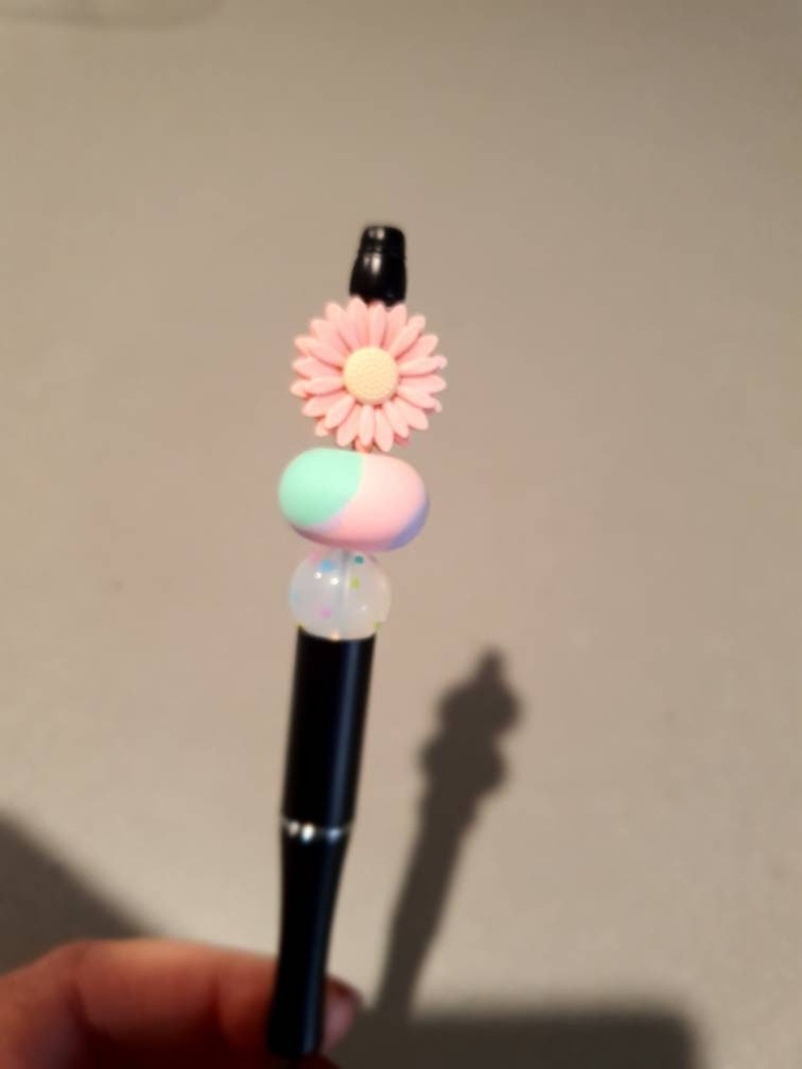 Daisy Confetti Beaded Pen | Black Ink